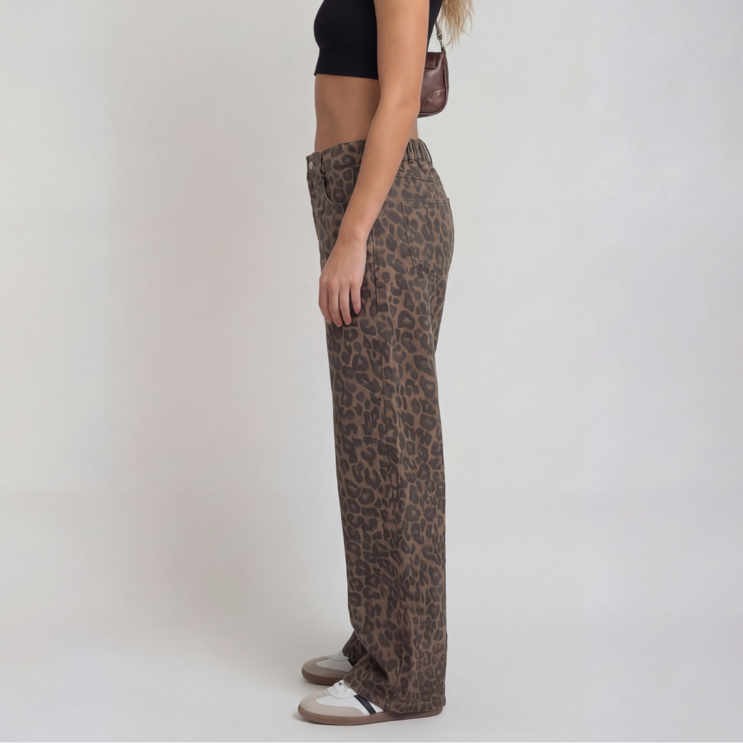 Savrienne Wildline Wide-Leg Pants