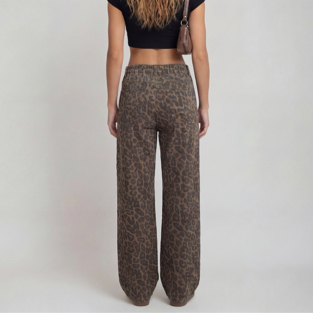 Savrienne Wildline Wide-Leg Pants