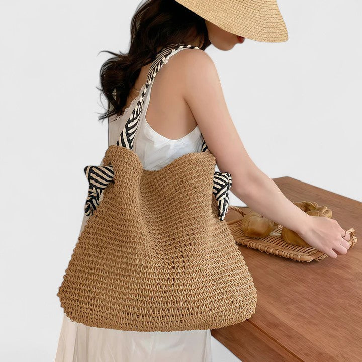 Lyrisse Elegant Everyday Bag