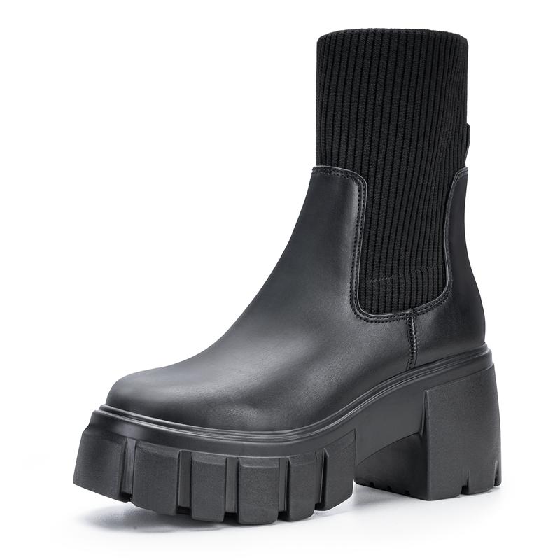 Avirelle Chunky Chelsea Boots
