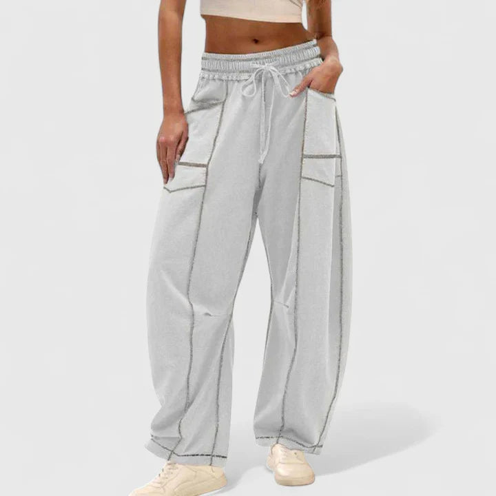 Caldrina Relaxed Line Pants