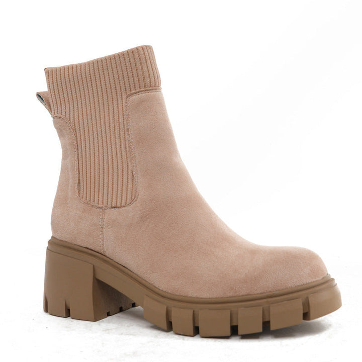Avirelle Chunky Chelsea Boots