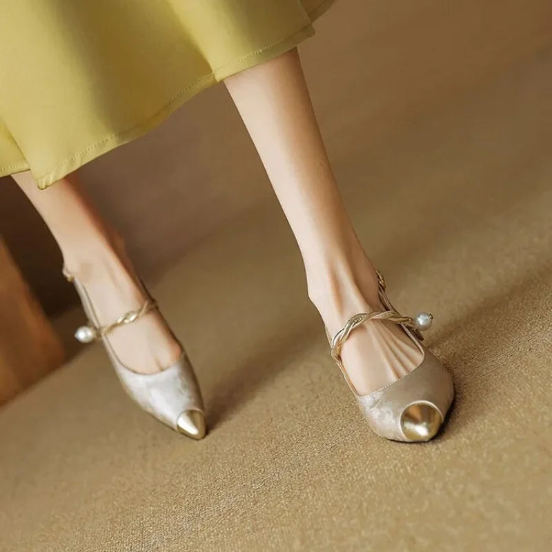 Lorisse Elegant Pumps