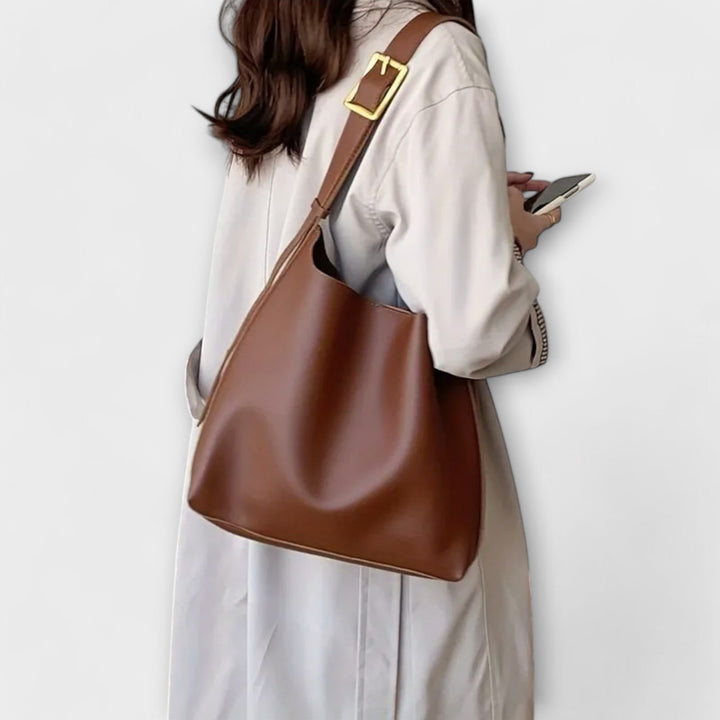 Veloria Classic Shoulder Bag