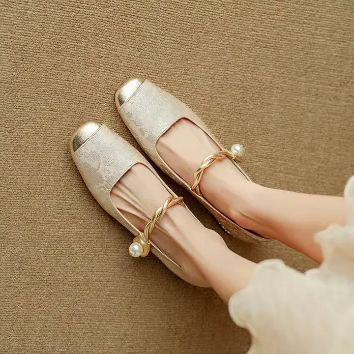 Celora Mary Jane Heels
