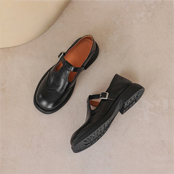 Aveline Classic Mary Janes
